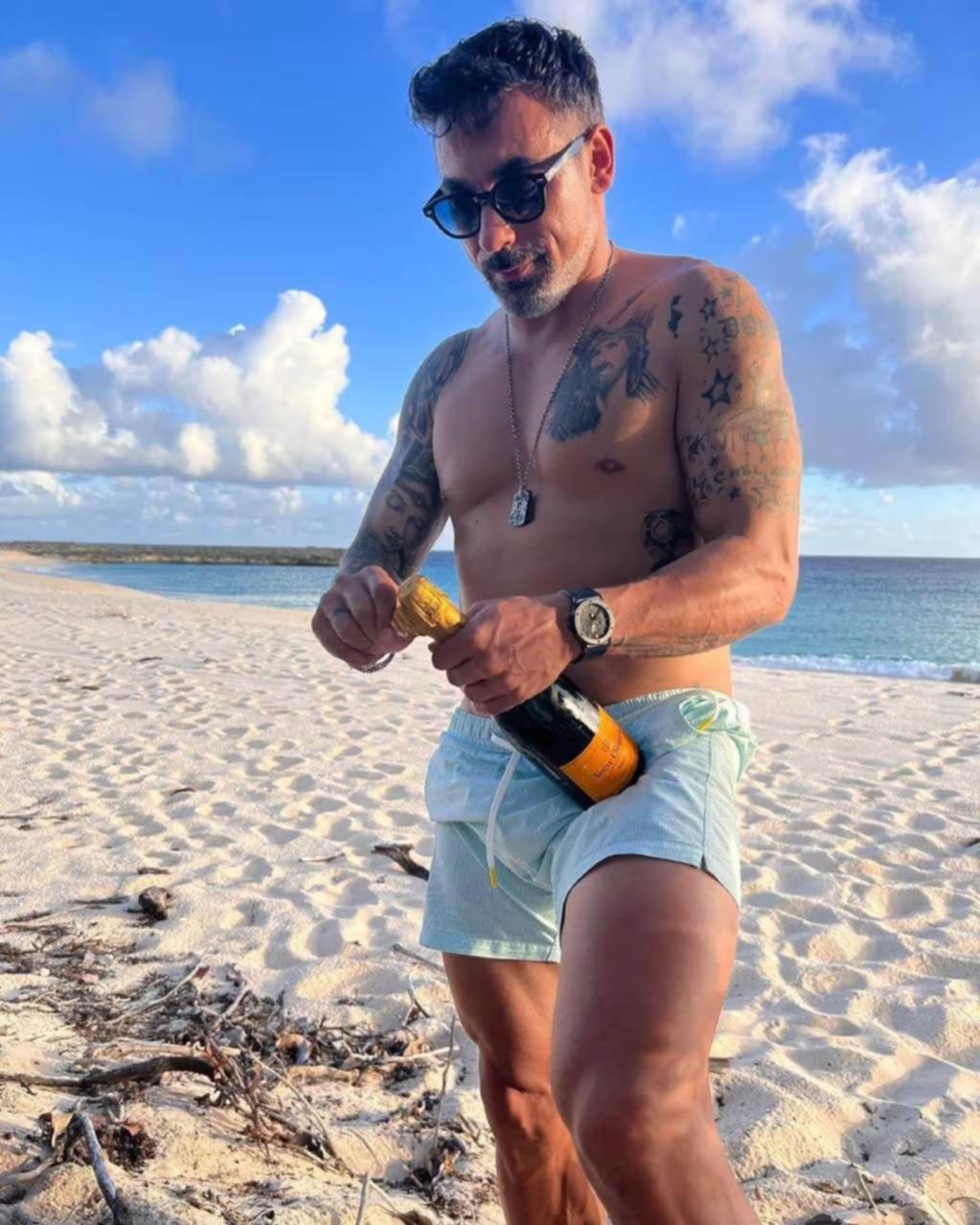 Estafa, depresión y autolesión: el oscuro entramado detrás de la salud del Pocho Lavezzi