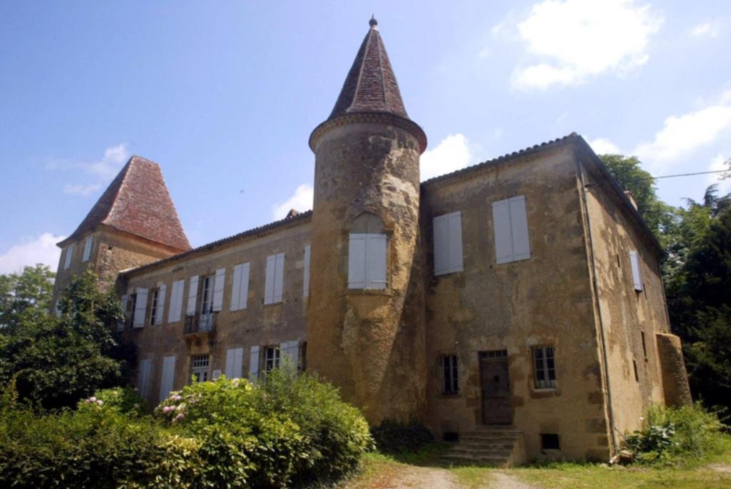 El futuro del castillo de D’Artagnan, una novela que tiene en vilo a Francia