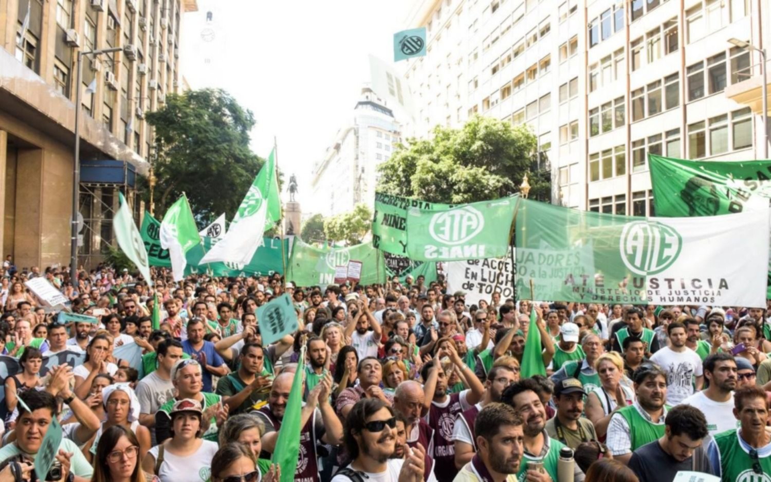 "Insuficiente": un gremio de estatales rechazó el aumento del 25% que anunció la Provincia