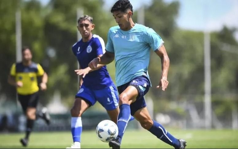 Racing, con gol de Gastón Martirena, le ganó al Tomba en un amistoso