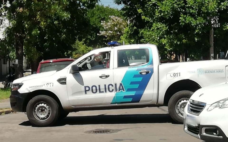 Entradera y tiros en La Plata: vecino se resistió a un asalto