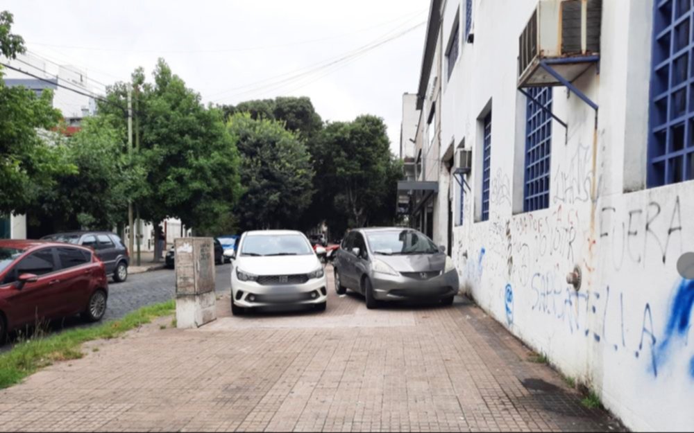 Estacioná donde quieras, a metros de un centro de salud