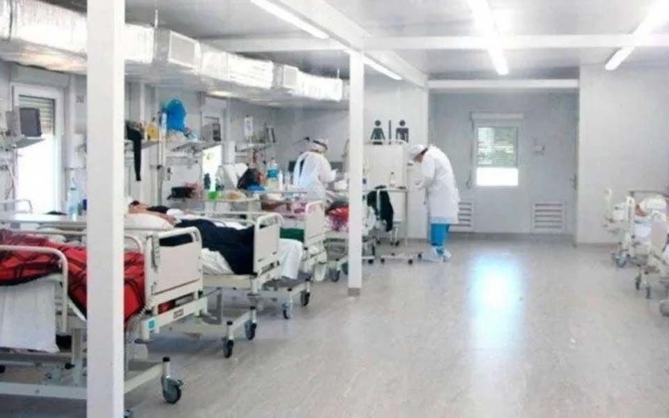 EL DNU y la salud: qué dicen las cámaras que nuclean a clínicas y prestadores