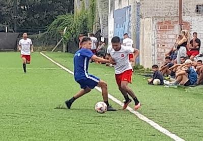 Cambaceres suma minutos en los amistosos