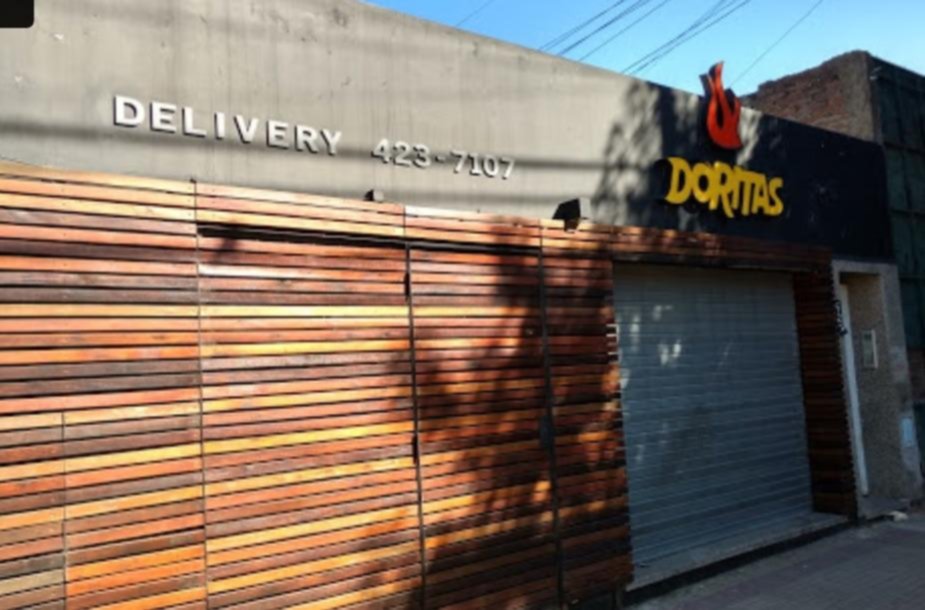 Dramático ataque motochorro y otro comercio platense contra las cuerdas
