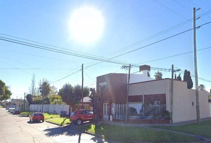 Un almuerzo familiar en La Plata se convirtió en un “camino allanado” para ladrones: los desvalijaron