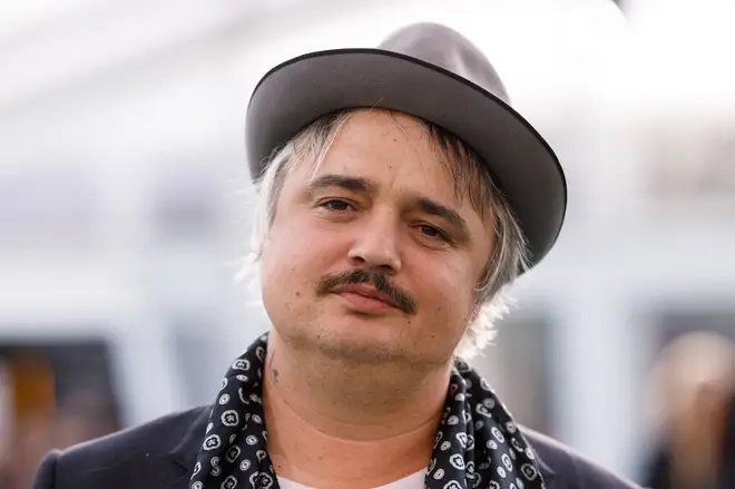 Pete Doherty: “Tuve que hacer amigos nuevos, otros adictos, para que no me juzgaran”