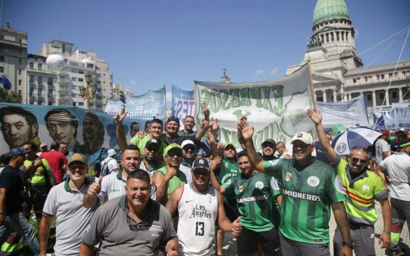 La reacción del Gobierno, que descarta dialogar con la CGT: "Es difícil, no quieren que el país salga adelante"