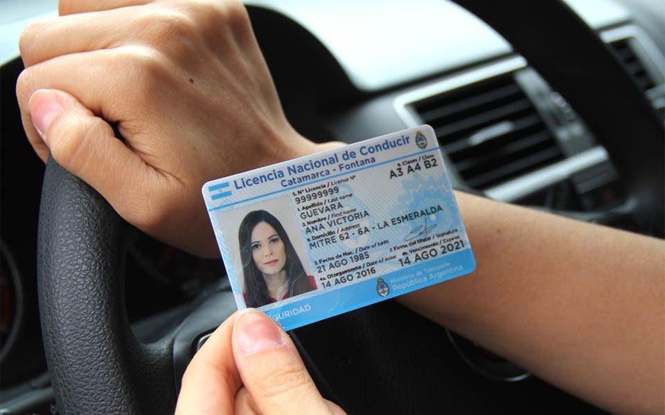 La Plata en el podio de distritos que más licencias de conducir emitió