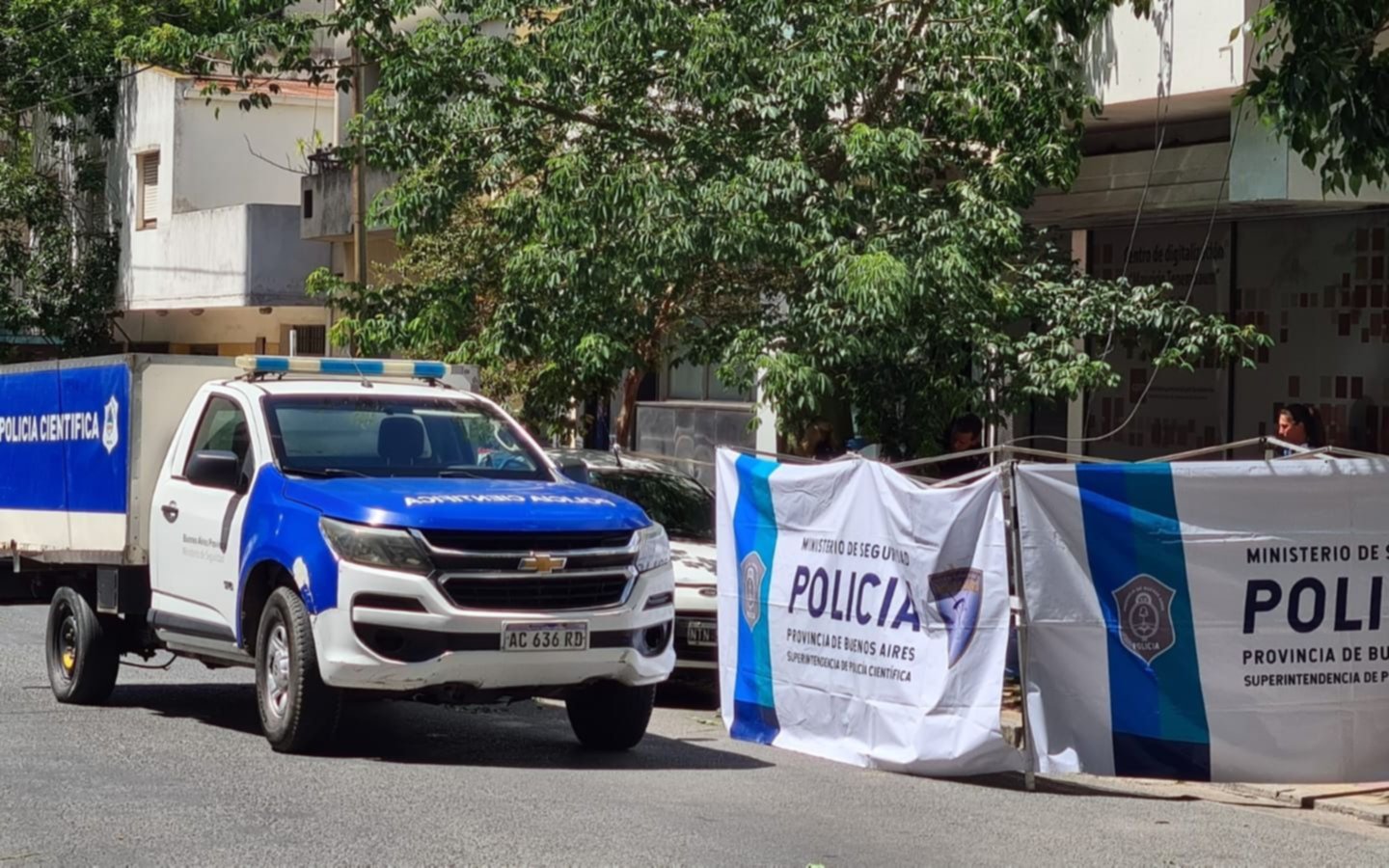 Se supo: quién era el hombre que se arrojó de la terraza de un edificio de La Plata
