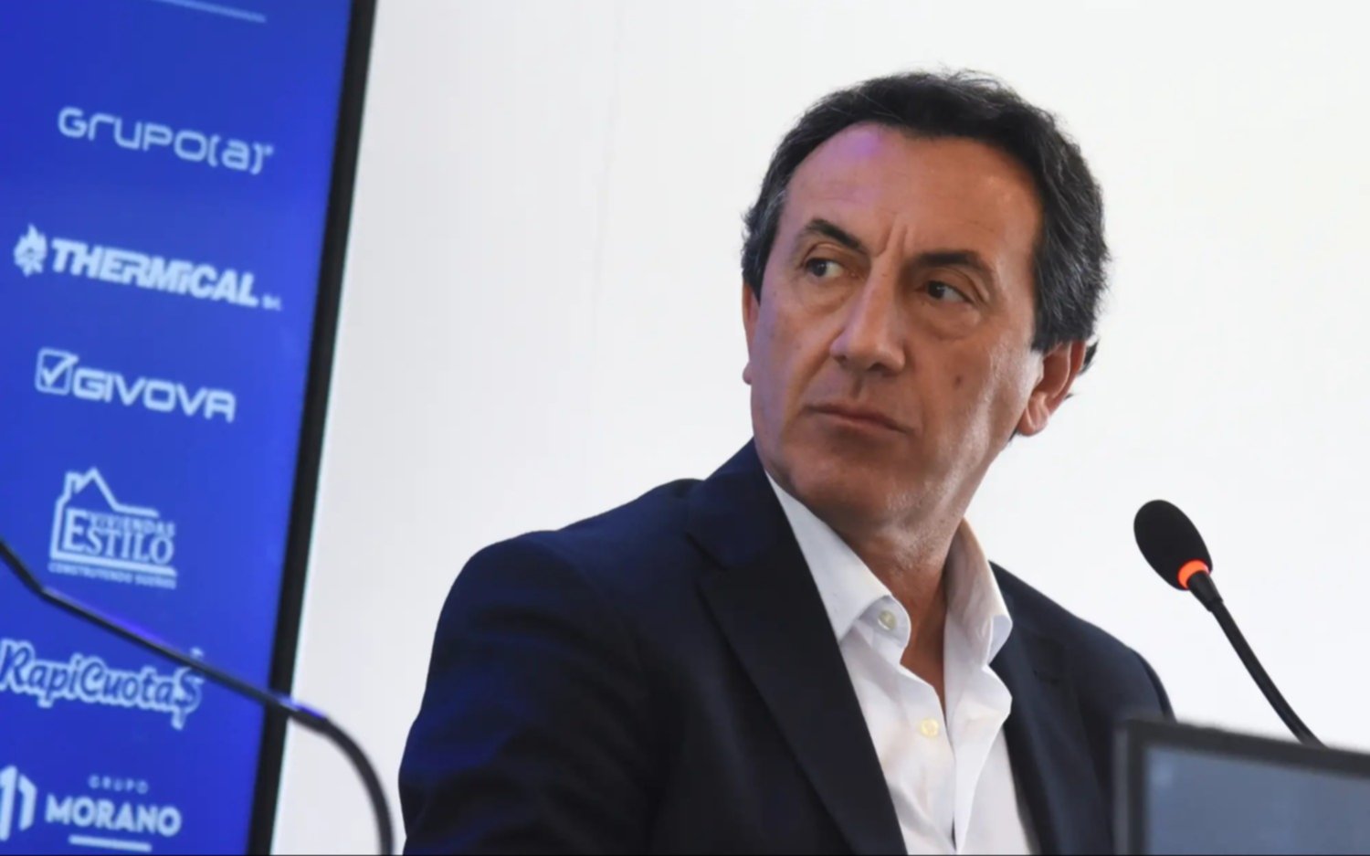 Gimnasia levantó las inhibiciones en FIFA y se mete de lleno en el mercado de pases