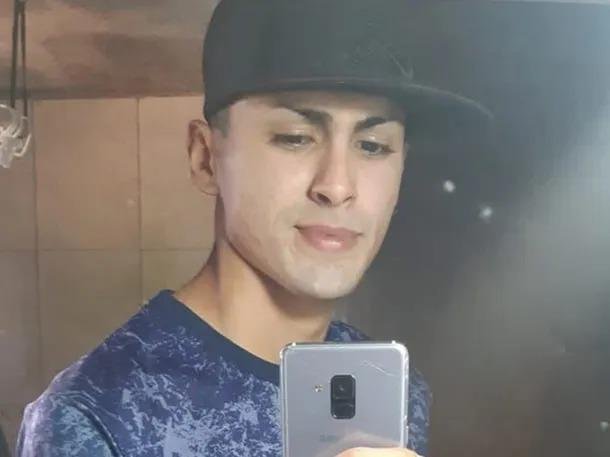 Asesinaron a un joven en medio de un tiroteo narco