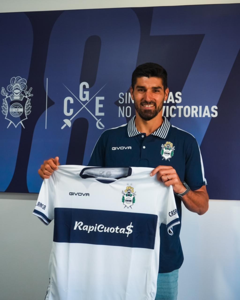 Tras la revisión médica, Suso entrenó en el Lobo