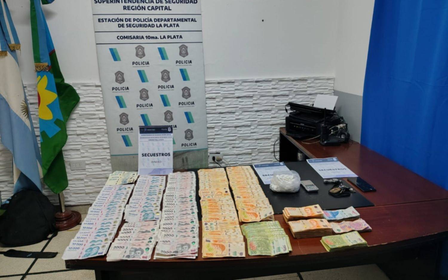 La Plata: desbarataron un búnker con más de medio kilo de cocaína y una importante suma de dinero