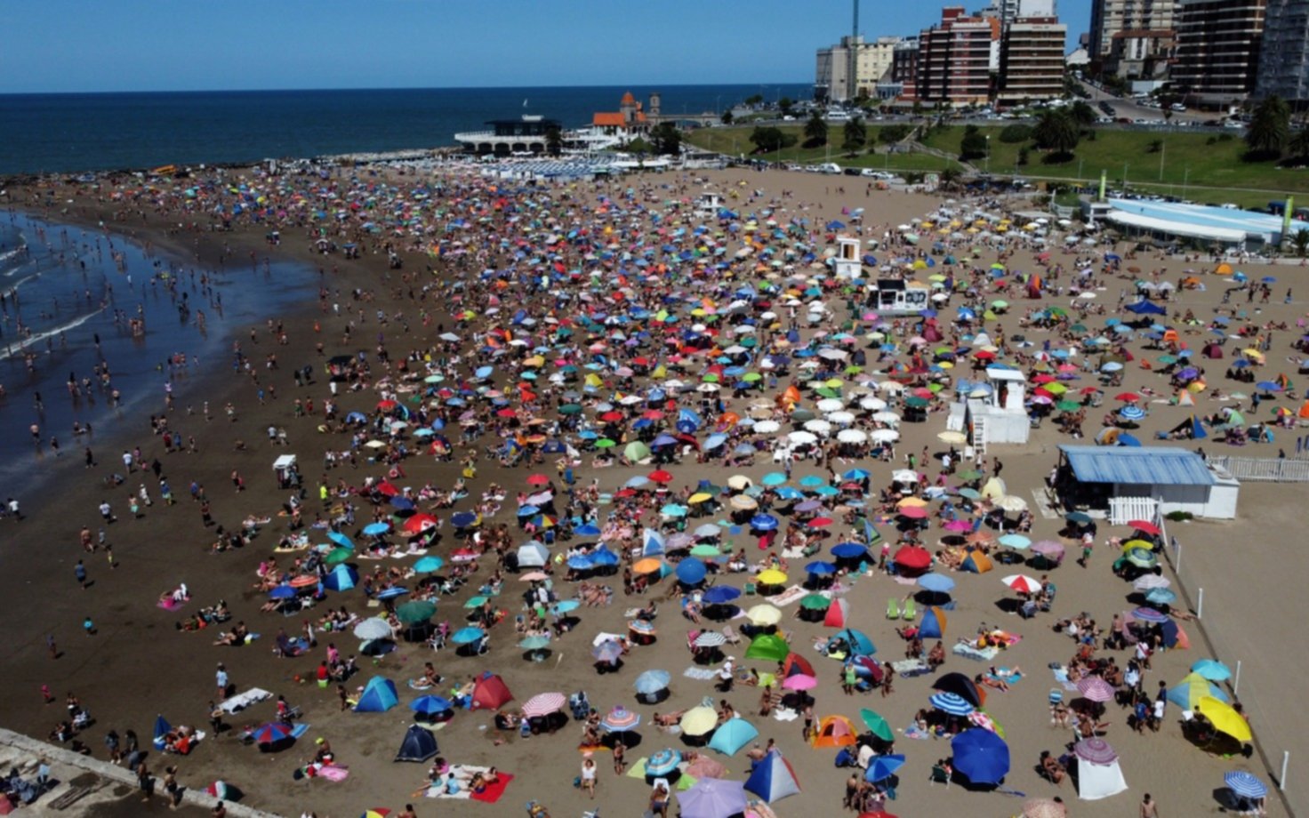 Mar del Plata: la ocupación alcanza el 65% y se espera un repunte con el aumento de temperatura