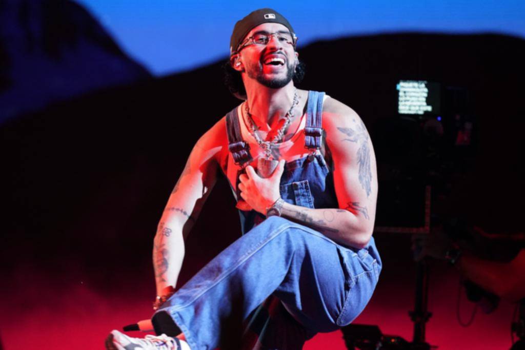 “Debí tirar más fotos”: el mensaje de amor de Bad Bunny a Puerto Rico