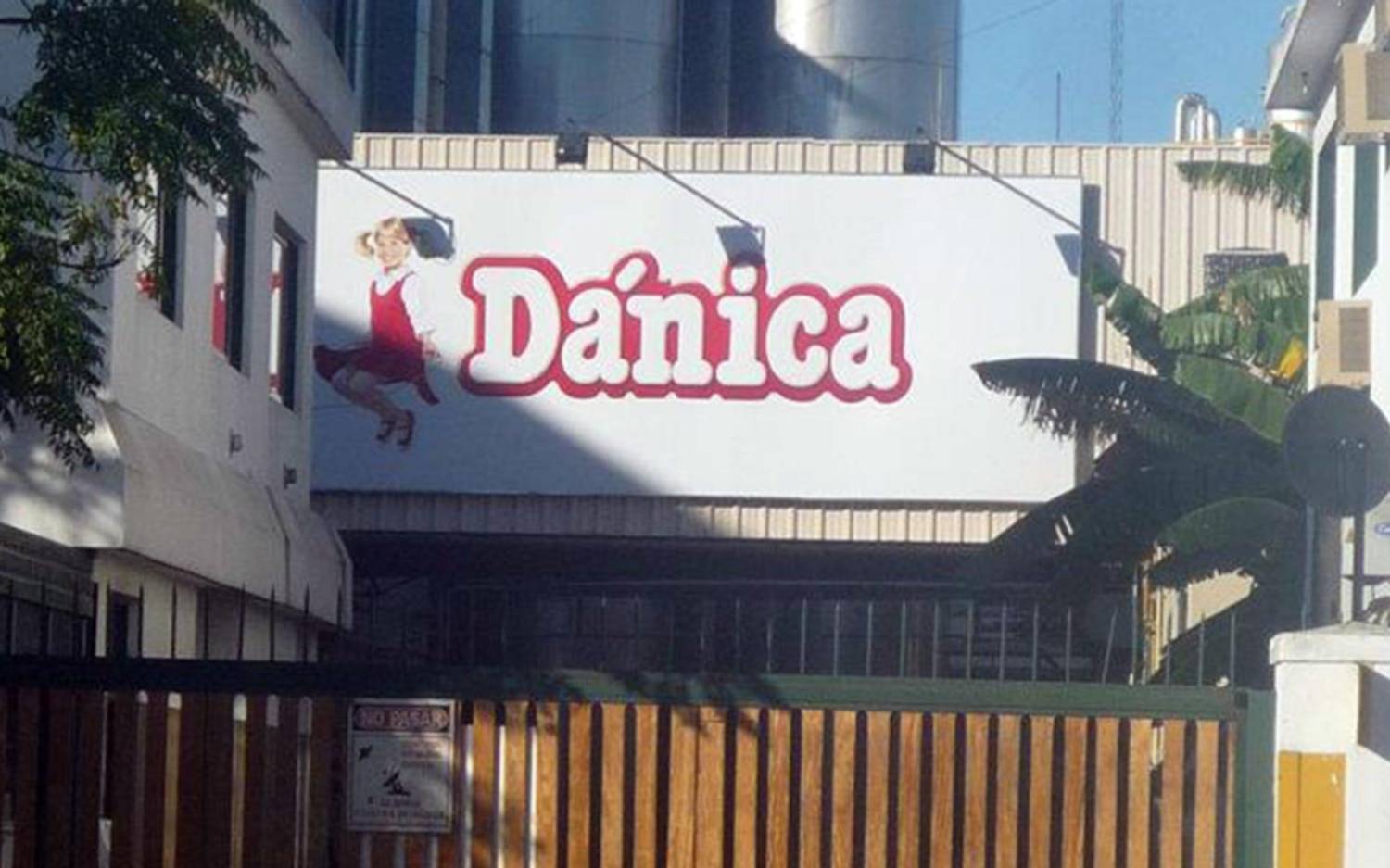 Dánica cerró su histórica planta de Llavallol y despide a unos 150 operarios