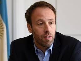 “Hubo una caída brutal de recursos nacionales”, dicen en la Provincia