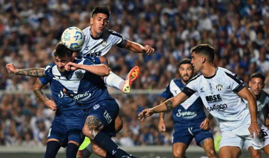 Vélez y el Ferroviario irán por la Supercopa
