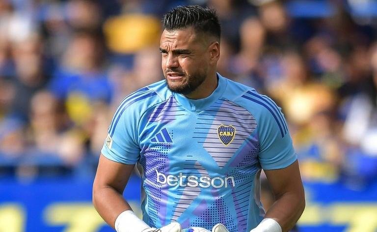 Sale a buscar arquero: Chiquito Romero será operado de su rodilla