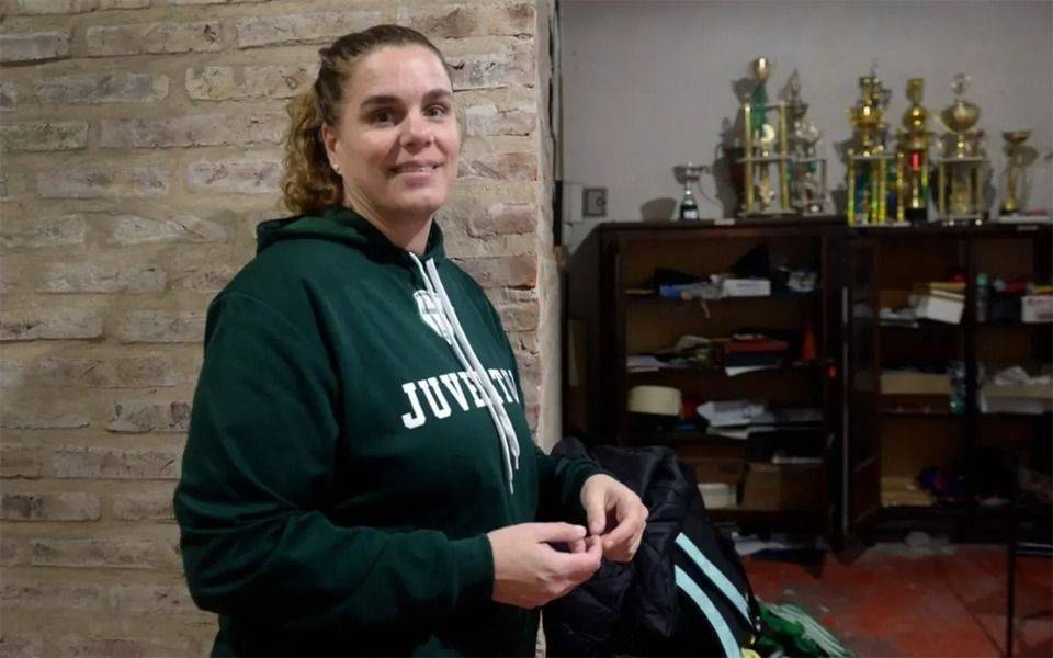Dolor en Gimnasia por el fallecimiento de Mariana Burgos, ex campeona de Las Lobas 