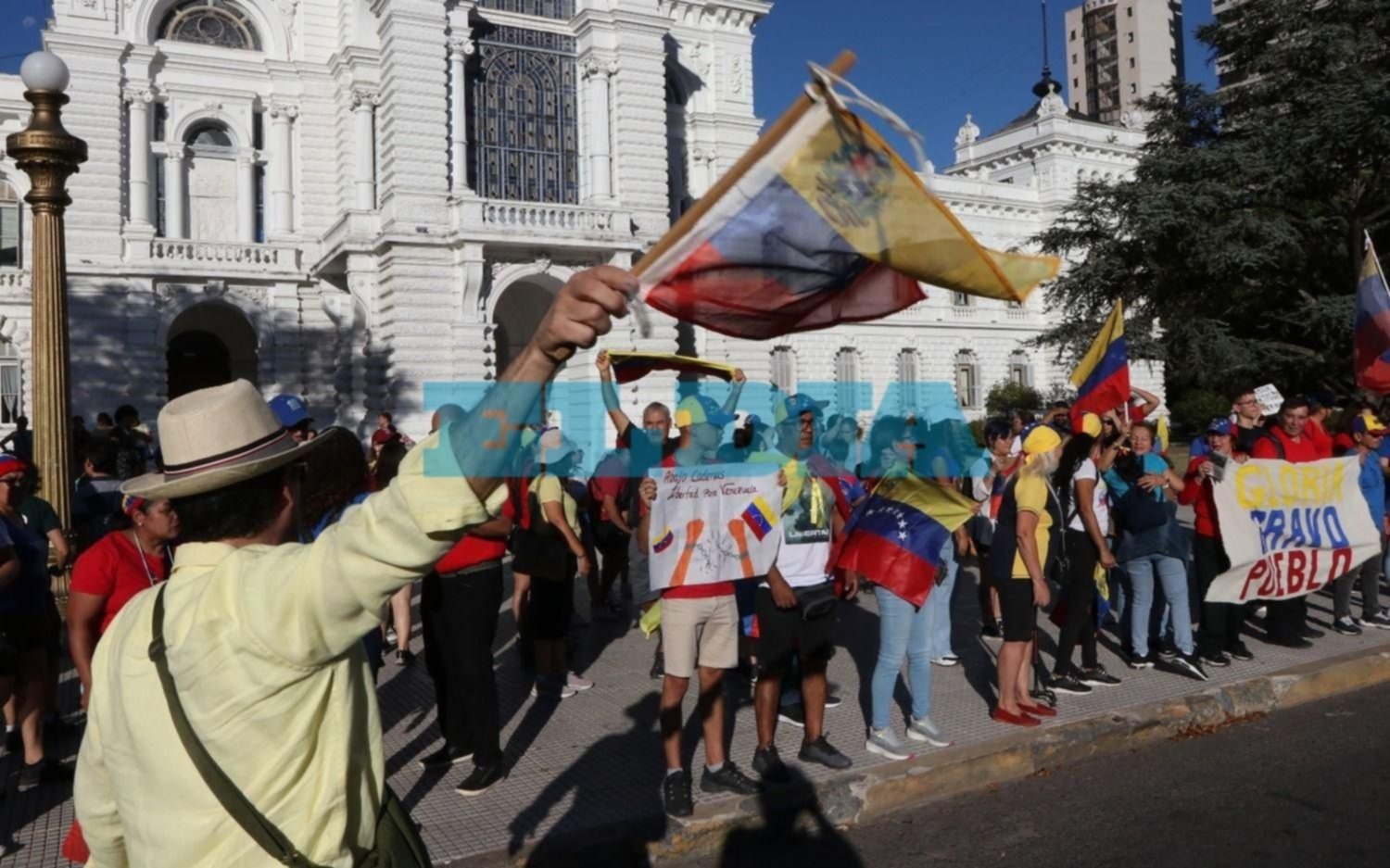 Fotos | La colectividad venezolana se movilizó en La Plata