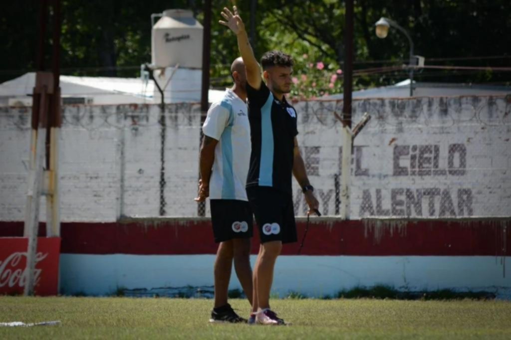 UAI Urquiza descendió a propósito y generó críticas