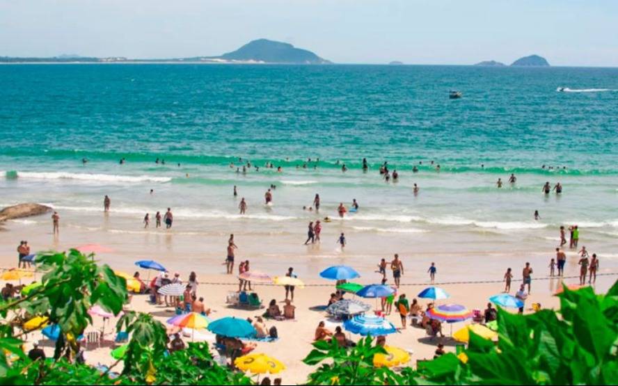 Alerta en las playas del sur de Brasil: revelan la causa del brote de gastroenterocolitis