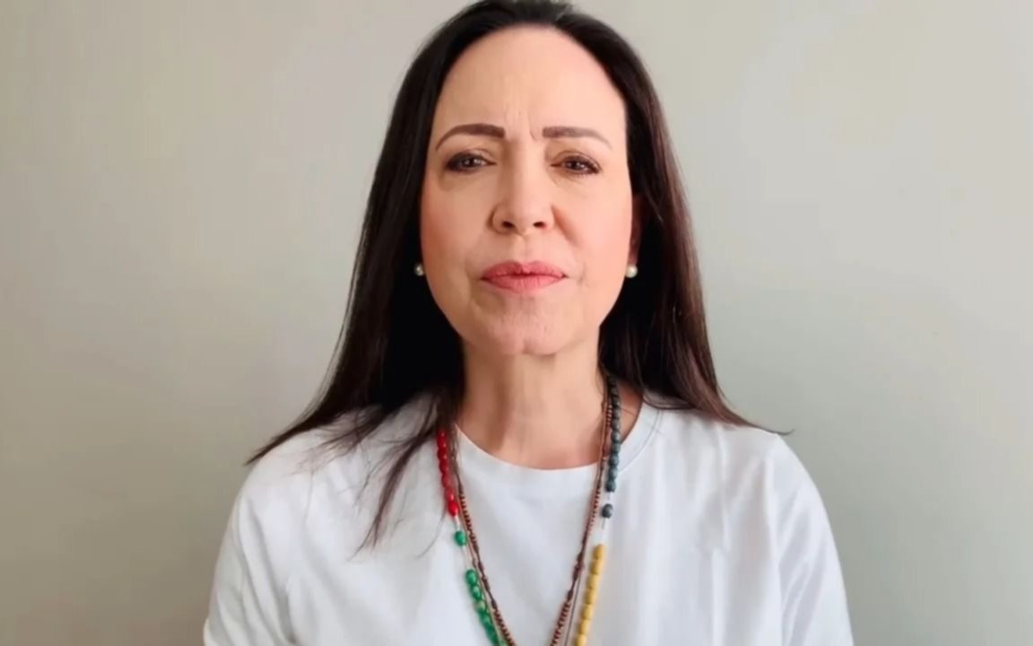 María Corina Machado anunció que Edmundo González Urrutia no irá a Venezuela: "No es conveniente"