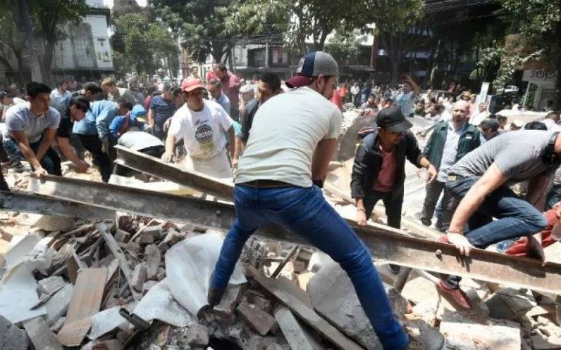 Un sismo de 6,2 grados sacude el centro y occidente de México