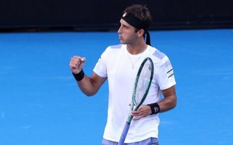 Debut y triunfo para el platense Etcheverry en el Abierto de Australia