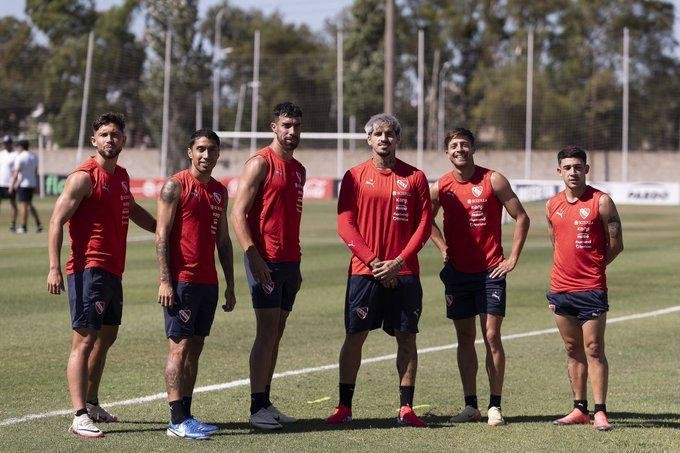 El Rojo suma otro refuerzo y una suspensión