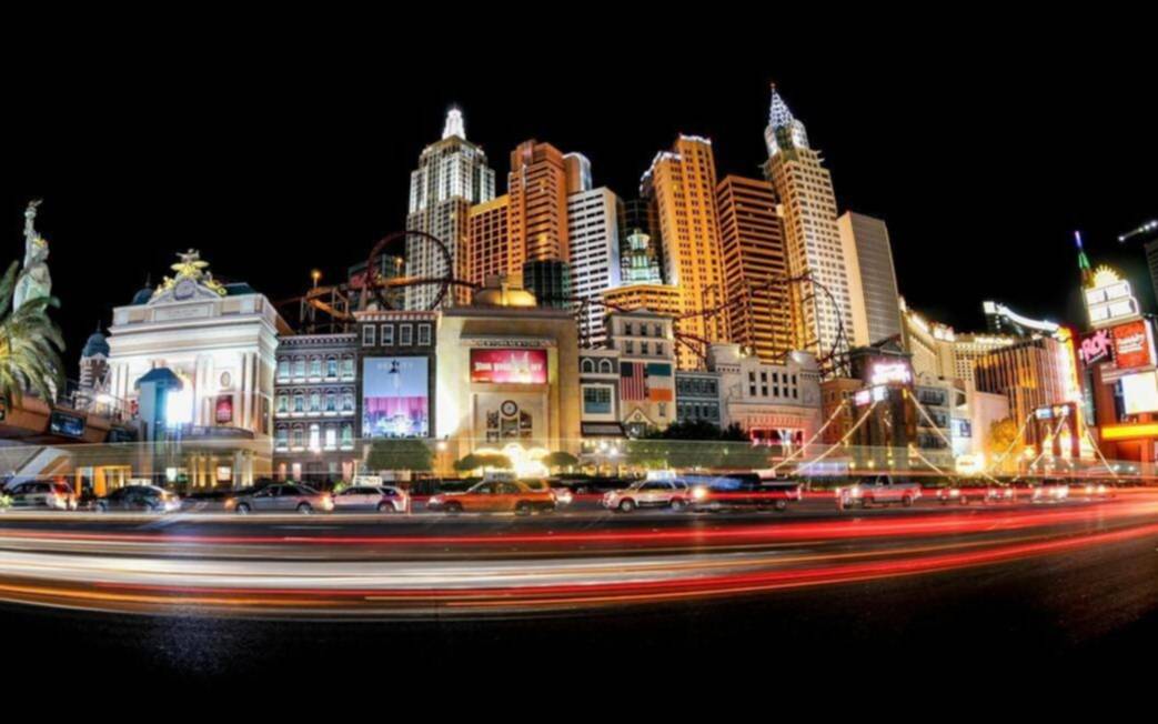 Famosos que disfrutan del juego en los casinos: un vínculo con el lujo y la emoción