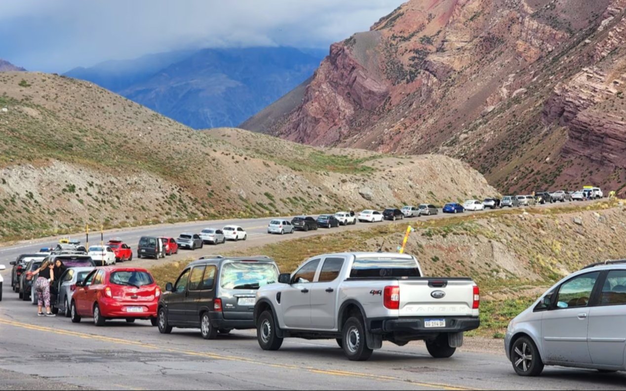 Creció un 230% la cantidad argentinos que salieron a Chile por Mendoza: ¿Cuáles son los cruces más elegidos?