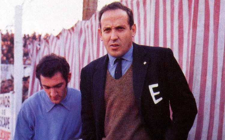 Hinchas de Estudiantes juntarán llaves para homenajear en una estatua a Osvaldo Zubeldía: ¿Cómo aportar?