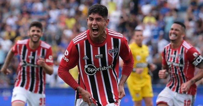 Estudiantes y el complejo objetivo “central”