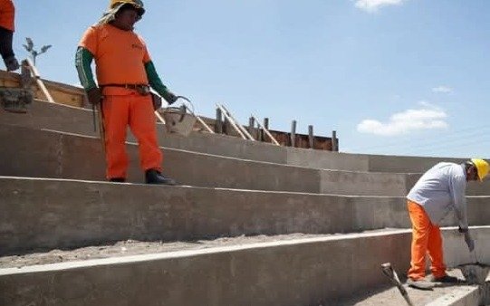 Avanzan las obras en la plaza ARA San Juan 