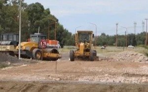 Comienzan obras clave para la conectividad en Grünbein y Bahía Blanca