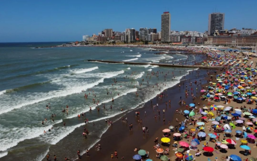 Fuertes vientos para la Costa Atlántica y calor extremo en buena parte de Buenos Aires