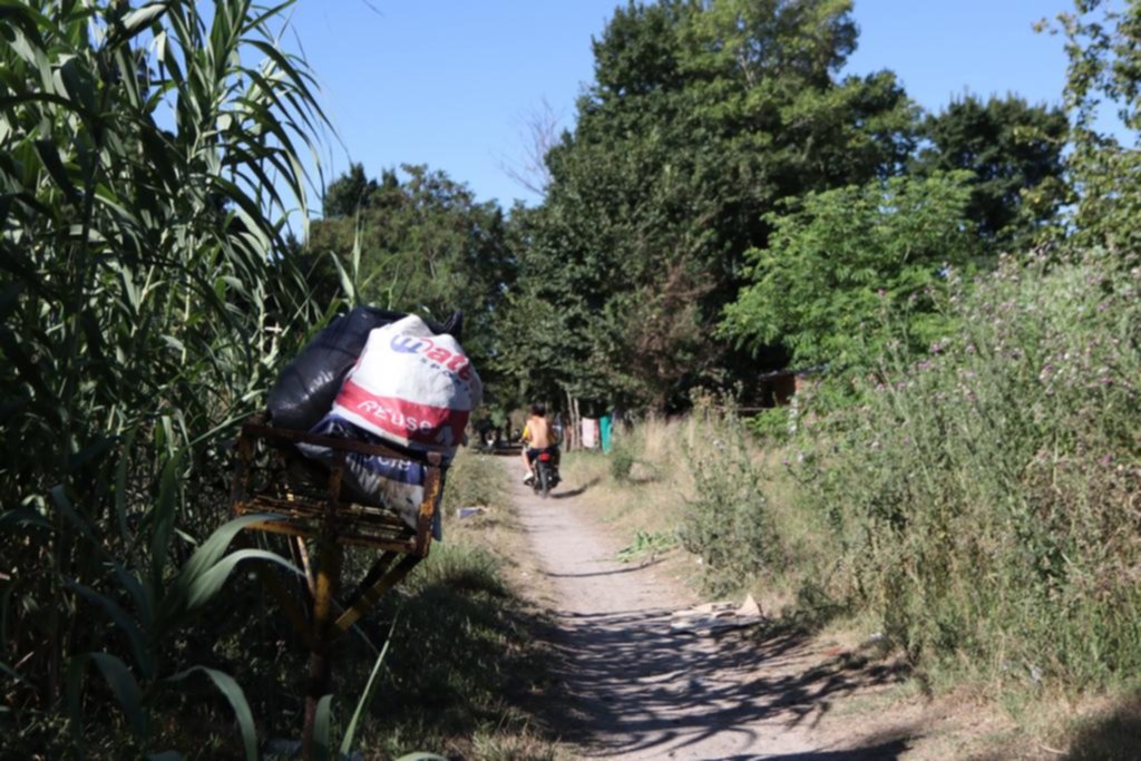 Los vecinos dan “batalla” contra las tomas de tierras en la Región