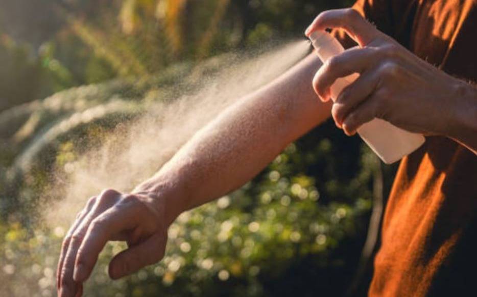 La ANMAT advirtió por la falsificación de un conocido repelente de mosquitos