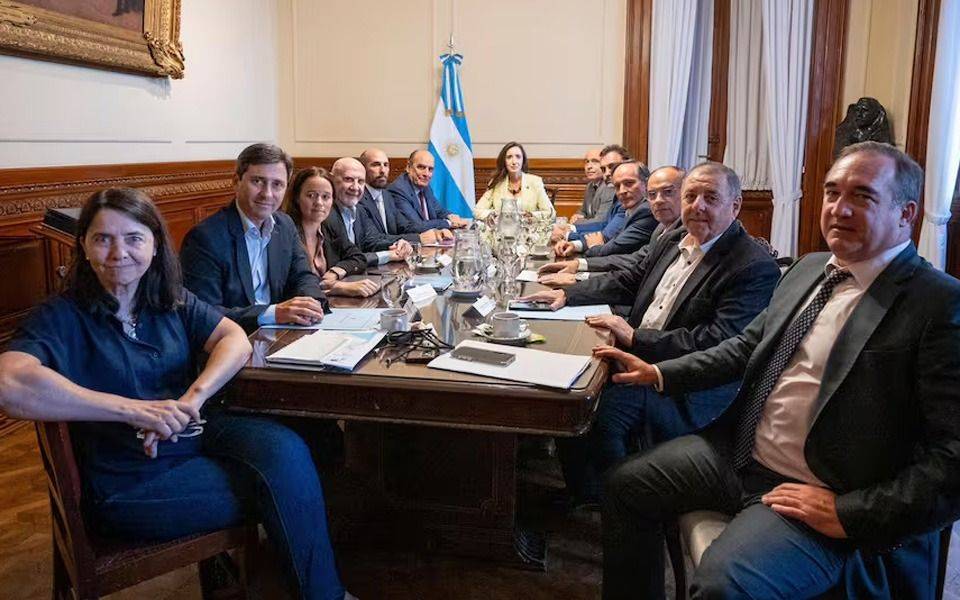El Gobierno anticipó que la eliminación de las PASO es la prioridad en la extraordinarias