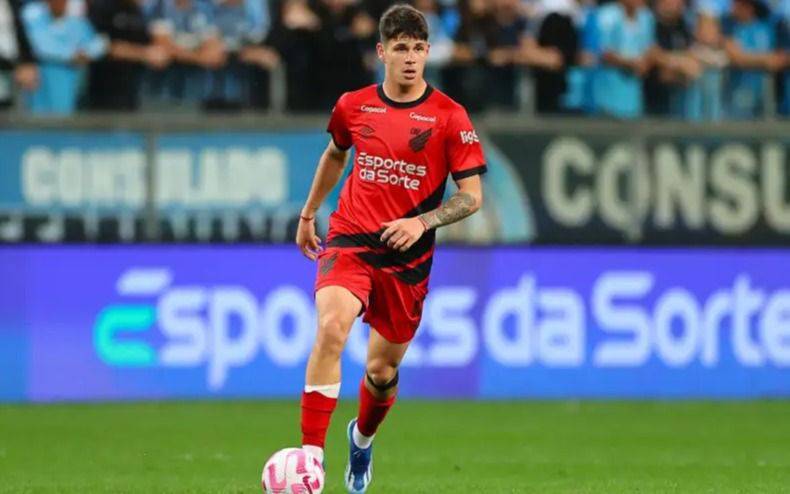 Quien es Bruno Zapelli, el "10" que busca Estudiantes y estuvo en la mira de Riquelme