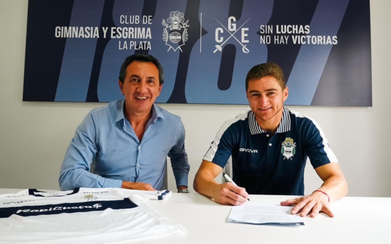 Gimnasia hizo oficial la llegada de Pedro Silva Torrejón: firmó por dos temporadas