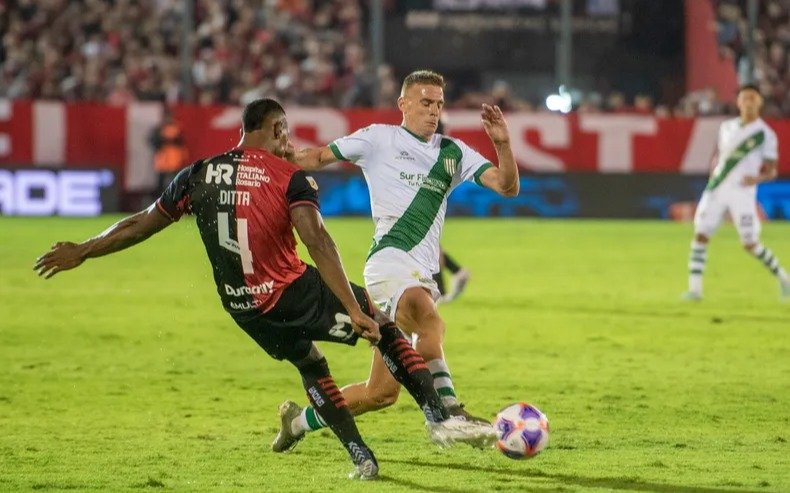 Banfield ante Newell´s y Navas debe esperar