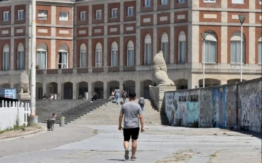 Siete ofertas para renovar la rambla de Mar del Plata: una por una, los detalles
