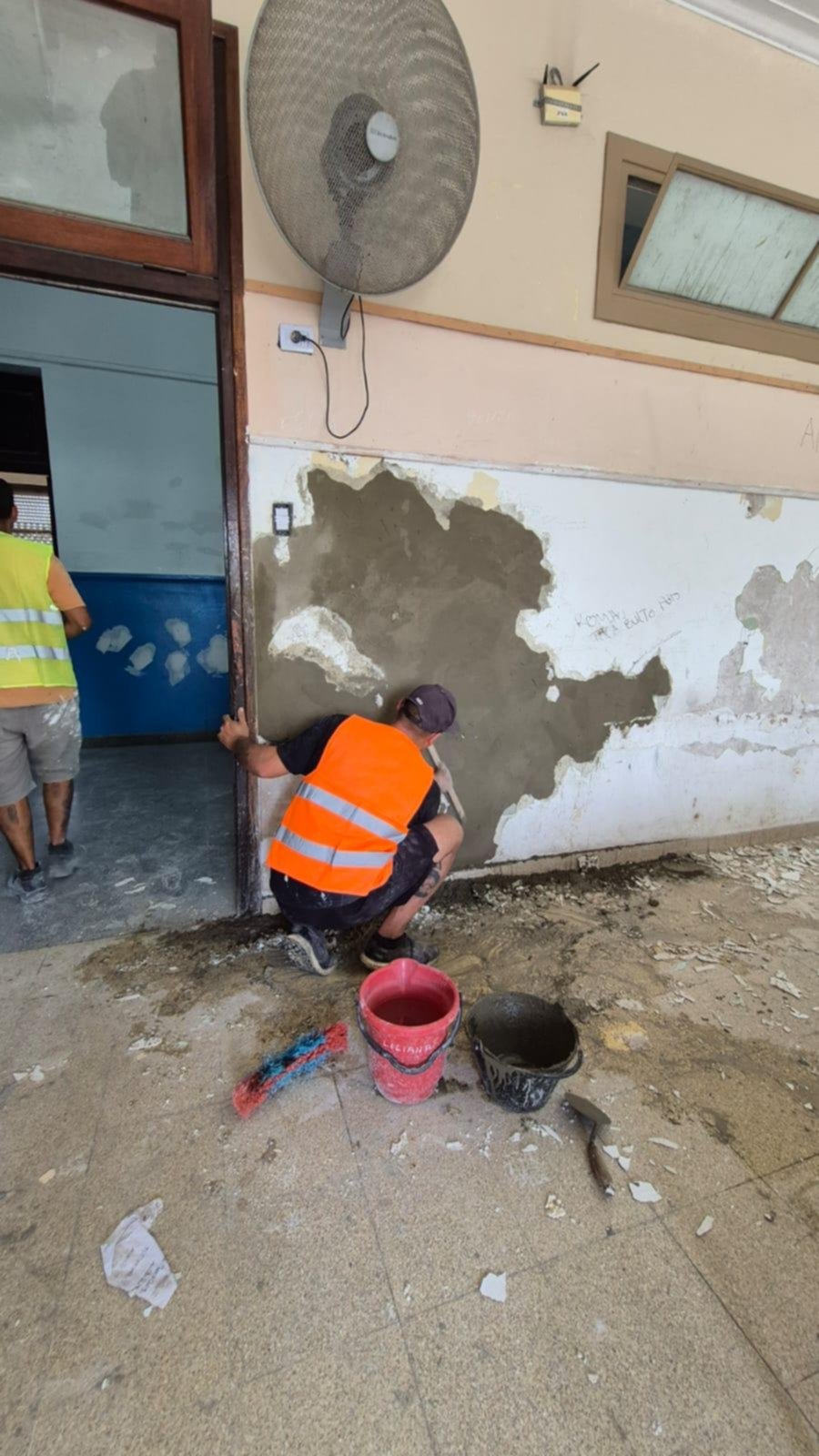 Arrancaron las obras para la recuperación de escuelas de La Plata
