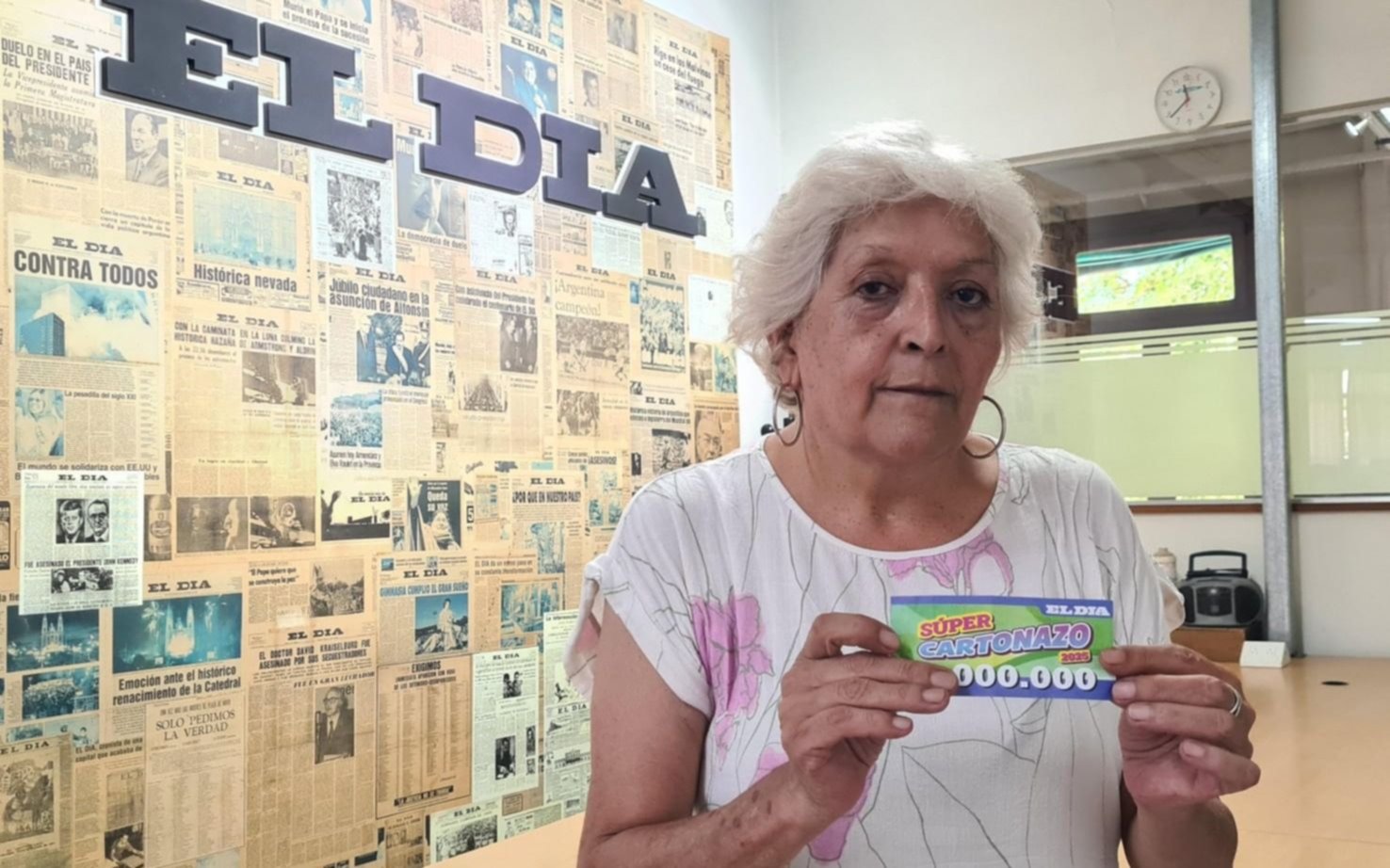 Una enfermera jubilada de Berisso se quedó con los $4.000.000 del Cartonazo