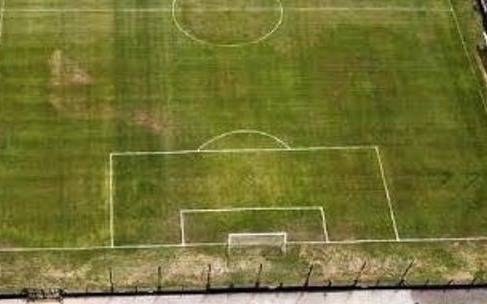 La advertencia de la AFA a los clubes por el mal estado de las canchas: suspensiones y cambios de sede