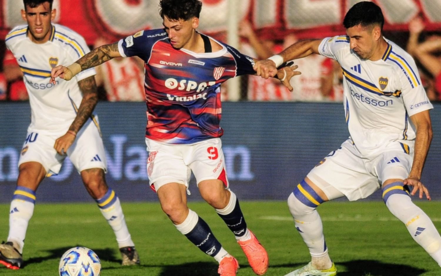 Boca se durmió en Santa Fe y Unión se lo empató en el final